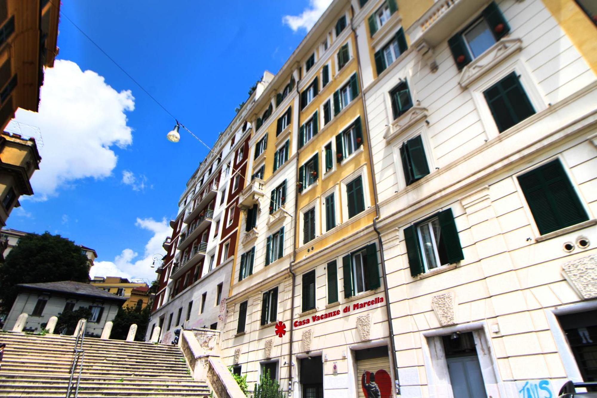 Di Marcella Rom